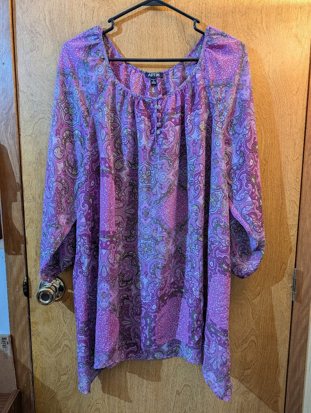 Apt. 9 Women's Purple Top.